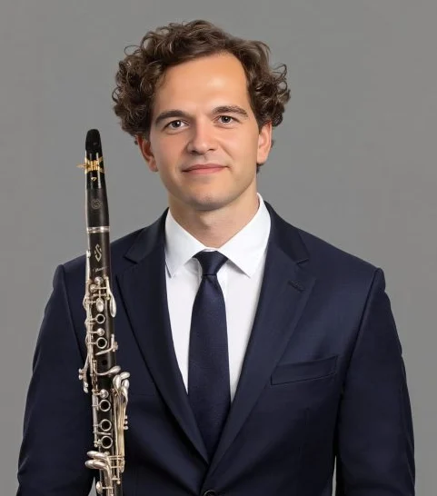 Wesley Ferreira Photo Wesley Ferreira holding a clarinet